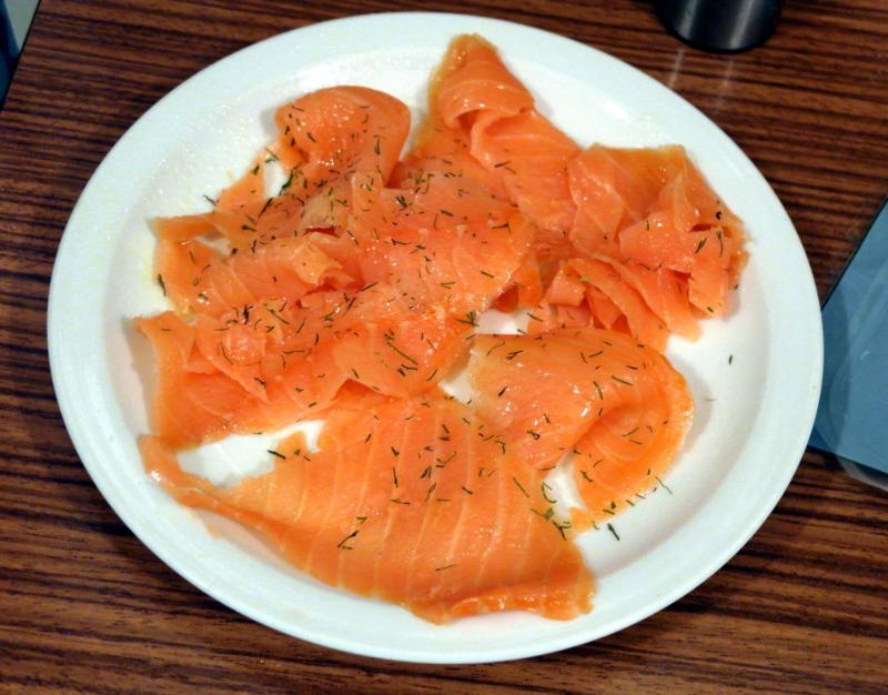 Assiette de poissons fumés à l’aneth