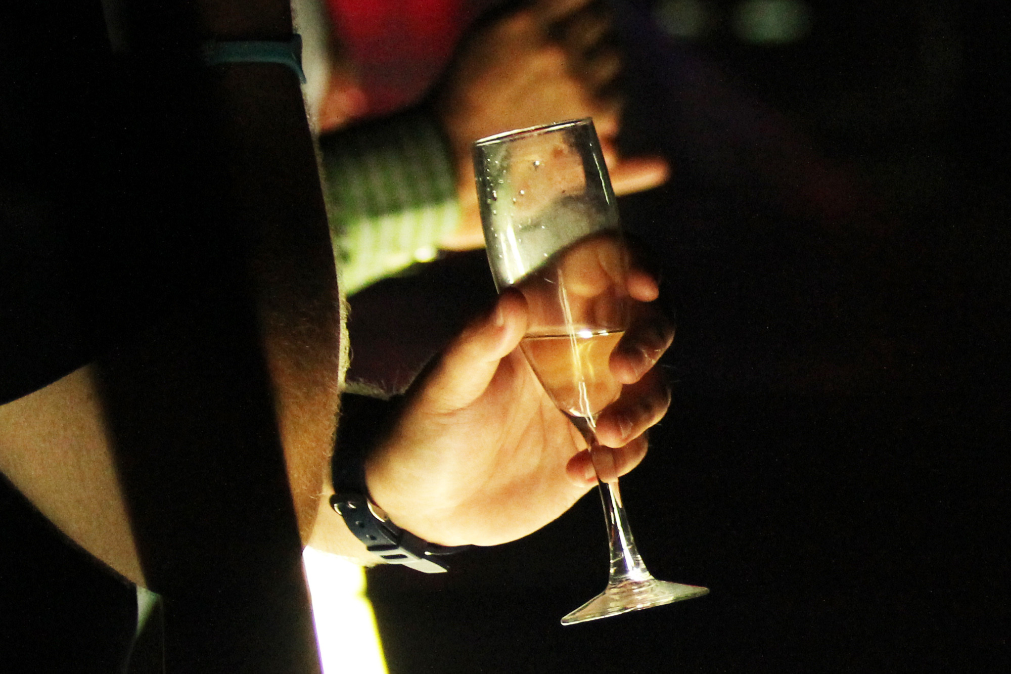 Vin de Savoie Blanc     Pétillant   Brut - Vin Blanc - Photo de Contando Estrelas - 101Pairing.com