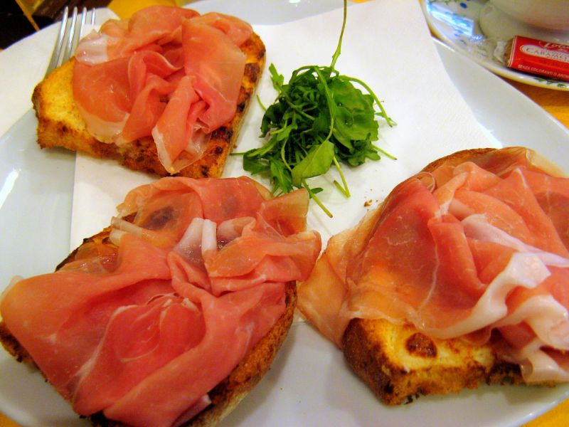 Bruschetta au jambon de Parme