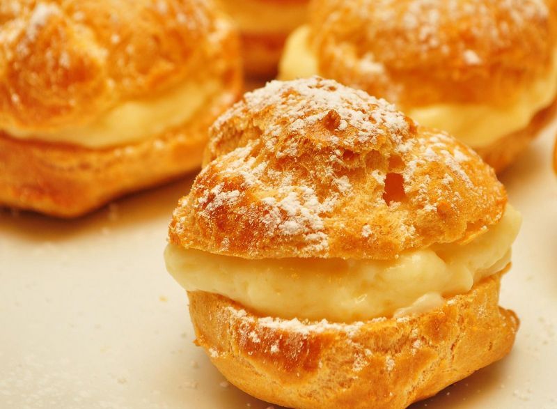 Choux à la crème pâtissière