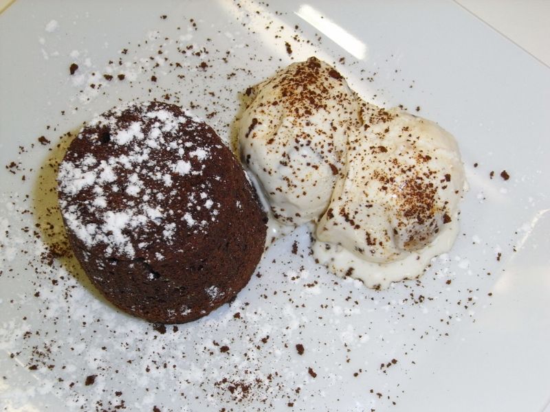 Coulant au chocolat et glace à la vanille