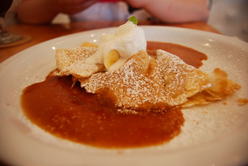 Crêpe aux pommes caramélisées