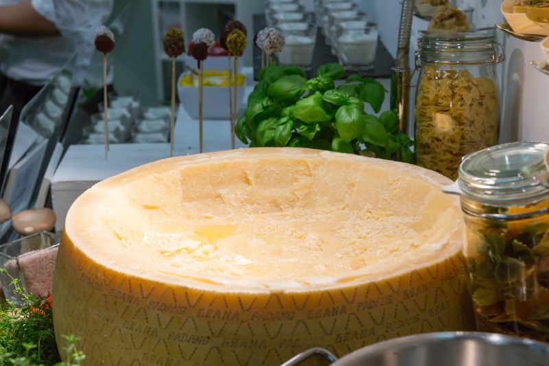 Grana Padano oltre 16 mesi