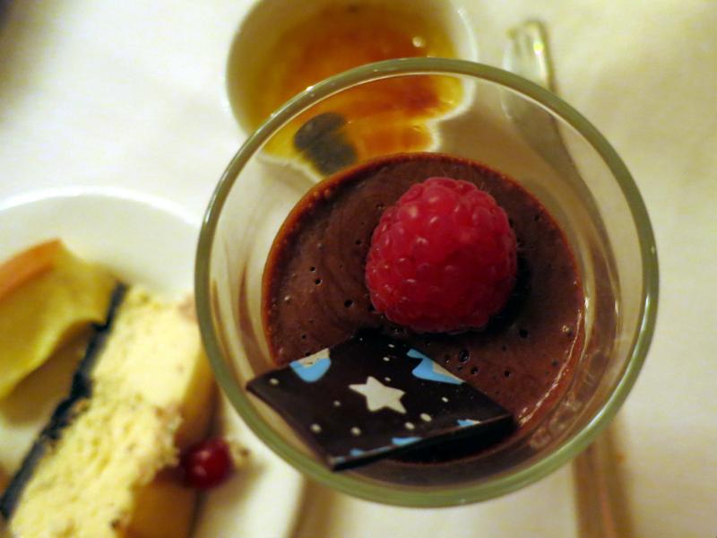 Mousse au chocolat et à la framboise