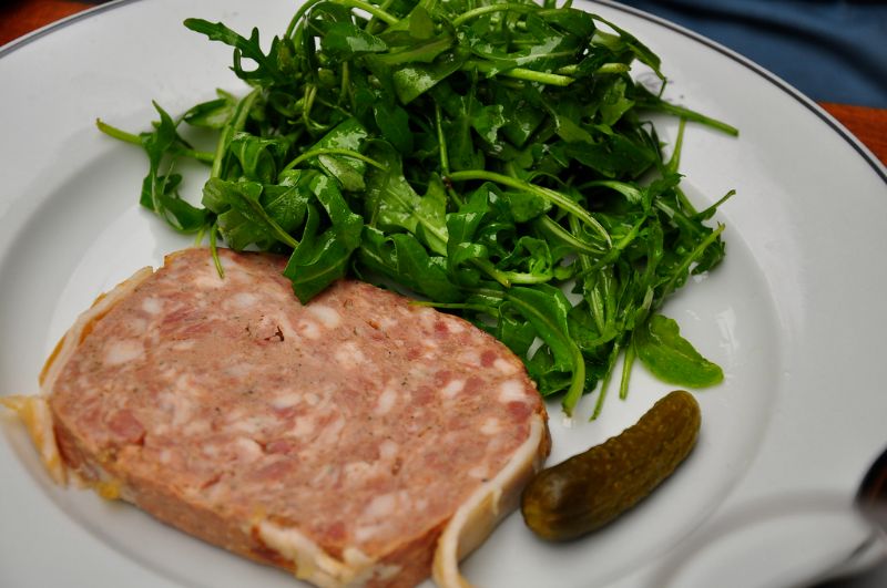 Pâté de campagne au poivre