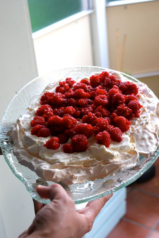 Pavlova aux fruits rouges