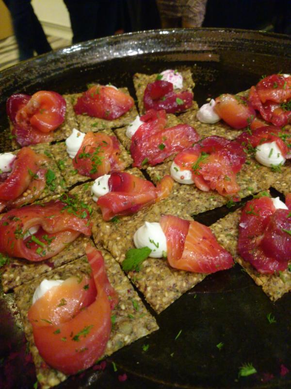 Toast au fromage de chèvre et au saumon fumé