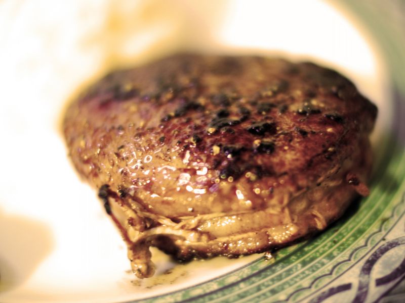 Tournedos de bœuf sauce bordelaise