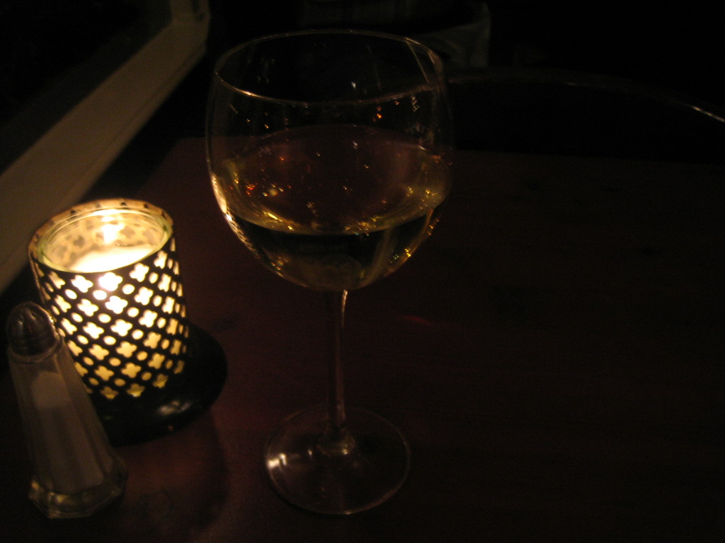 Mâcon Blanc      Primeur - Vin Blanc - Photo de Heidi De Vries - 101Pairing.com